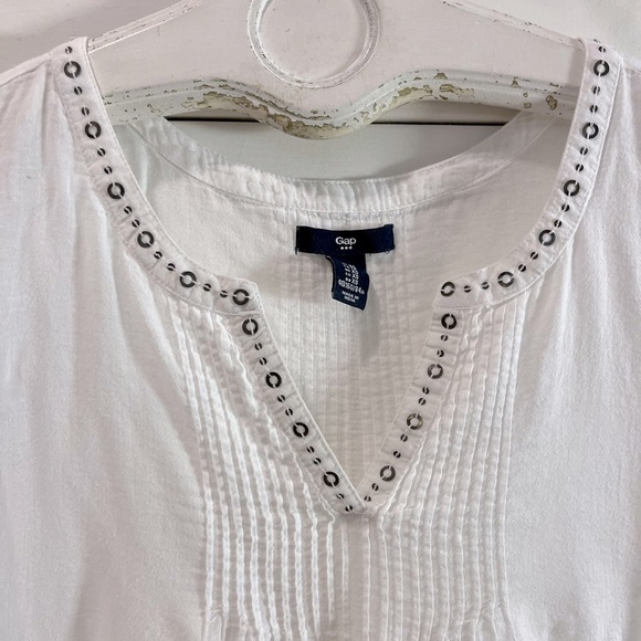 GAP – Y2K white embroidered blouse – Size XS - Picture 4 of 10